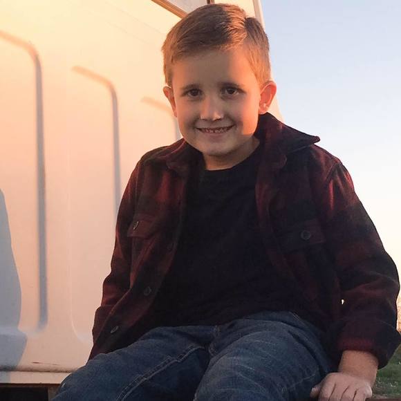 Meet your Posher, Kary - Picture 1 of 1